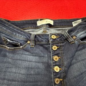 KanCan High Rise Blue Jeans with Textured Finish